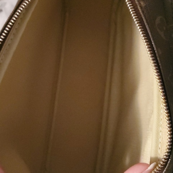 Authentic Louis Vuitton Reporter - Picture 4 of 7